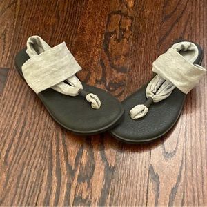 Sanuk Yoga Sling Flip Flops Shoes Black/Gray Sandals Size US 8 EU 39